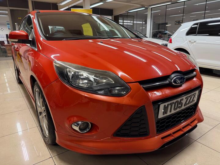 Ford Focus 1.6T EcoBoost Zetec S Euro 5 (s/s) 5dr