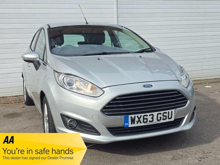 Ford Fiesta 1.0 Zetec Euro 5 (s/s) 5dr