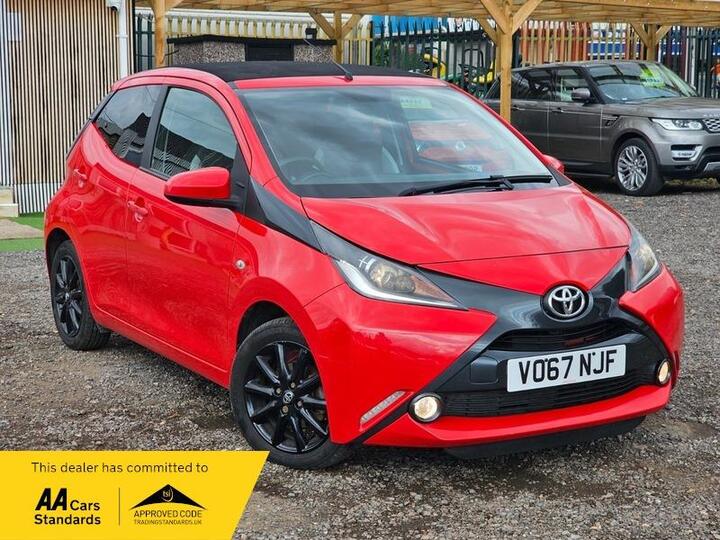 Toyota AYGO 1.0 VVT-i X-style Euro 6 5dr Toyota AYGO 1.0 VVT-i X-style Euro 6 5dr