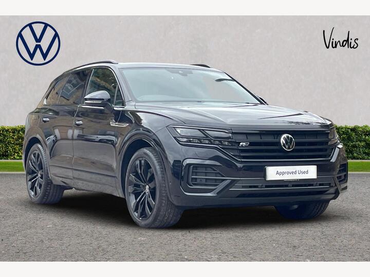 Volkswagen Touareg 3.0 TDI V6 Black Edition Tiptronic 4Motion Euro 6 (s/s) 5dr Volkswagen Touareg 3.0 TDI V6 Black Edition Tiptronic 4Motion Euro 6 (s/s) 5dr