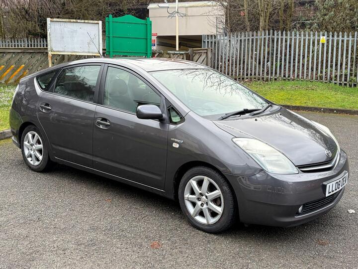 Toyota Prius 1.5 T Spirit CVT 5dr