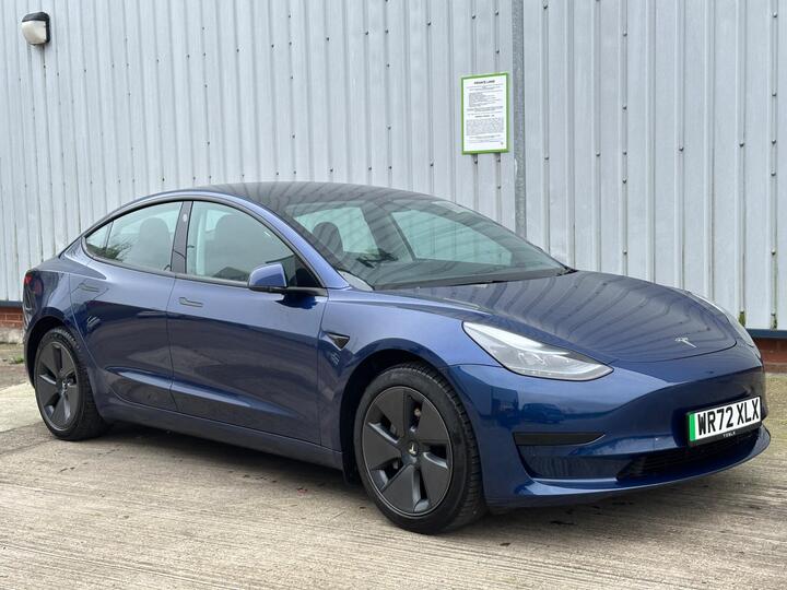 Tesla Model 3 Auto RWD 4dr