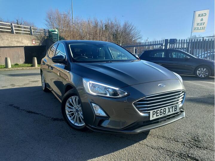 Ford Focus 1.0 EcoBoost 1.0T EcoBoost Titanium Euro 6 (s/s) 5dr