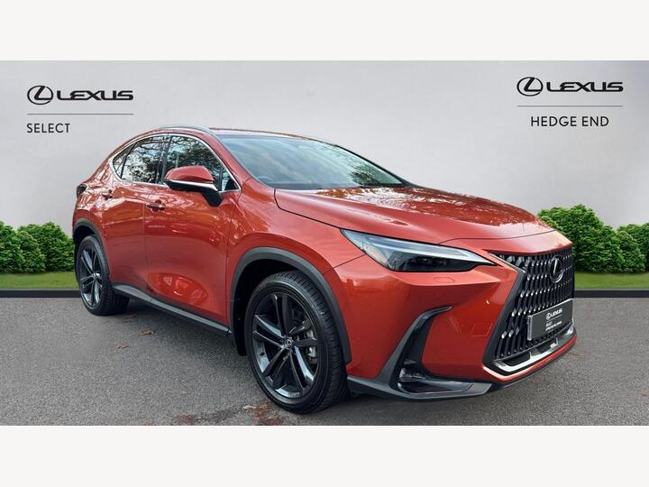 Lexus NX 2.5 450h+ 18.1kWh E-CVT 4WD Euro 6 (s/s) 5dr
