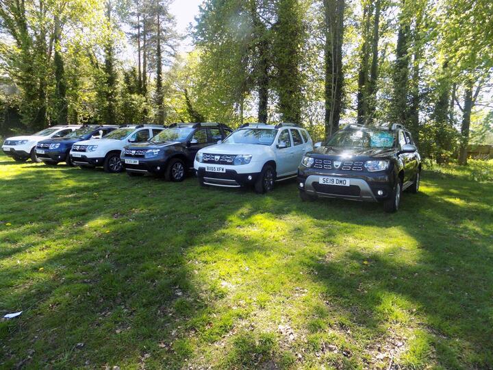 Dacia Duster 1.0 TCe Essential Euro 6 (s/s) 5dr Dacia Duster 1.0 TCe Essential Euro 6 (s/s) 5dr