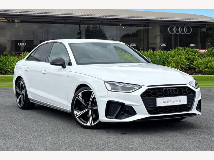 Audi A4 2.0 TDI 35 Black Edition S Tronic Euro 6 (s/s) 4dr