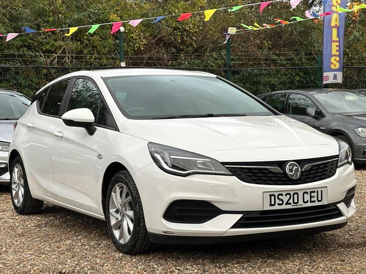 Vauxhall Astra 1.2 Turbo SE Euro 6 (s/s) 5dr Vauxhall Astra 1.2 Turbo SE Euro 6 (s/s) 5dr