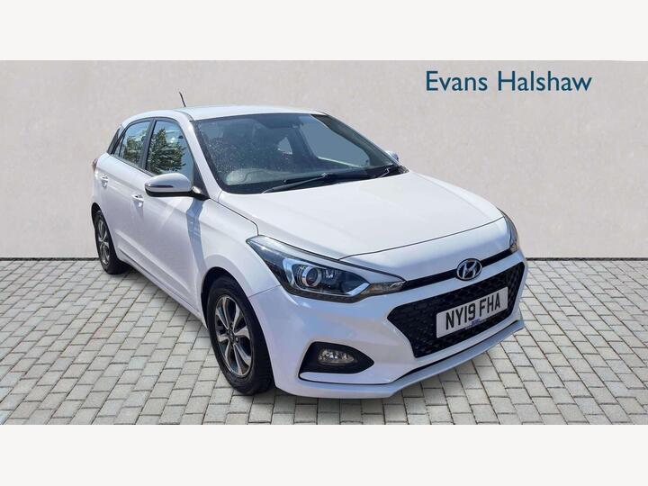 Hyundai I20 HATCHBACK 1.2 SE Launch Edition Euro 6 (s/s) 5dr Hyundai I20 HATCHBACK 1.2 SE Launch Edition Euro 6 (s/s) 5dr