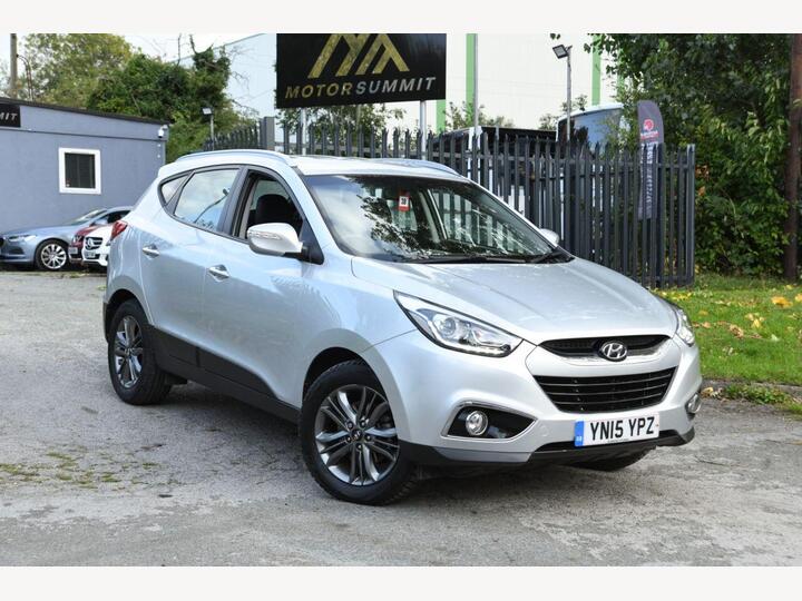 Hyundai IX35 2.0 CRDi SE 4WD Euro 5 5dr (Nav) Hyundai IX35 2.0 CRDi SE 4WD Euro 5 5dr (Nav)