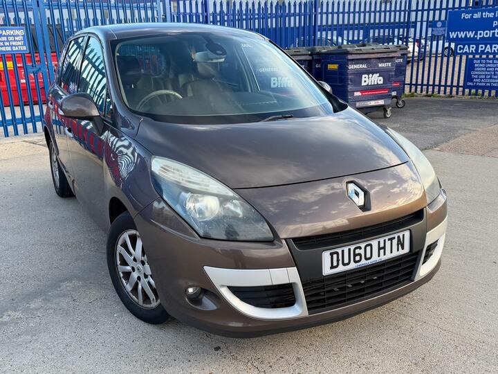 Renault Scenic 1.5 DCi Privilege TomTom Euro 4 5dr