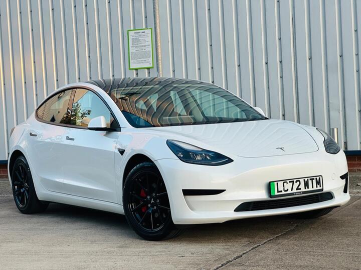 Tesla Model 3 Auto RWD 4dr