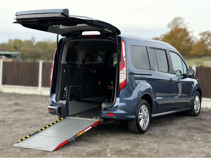 Ford Grand Tourneo Connect 1.5 EcoBlue Titanium Euro 6 (s/s) 5dr