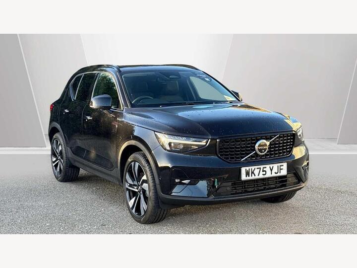 Volvo XC40 2.0 B4 MHEV Ultra Dark DCT Auto Euro 6 (s/s) 5dr