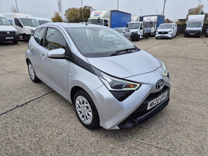 Toyota AYGO 1.0 VVT-i X-play Euro 6 5dr