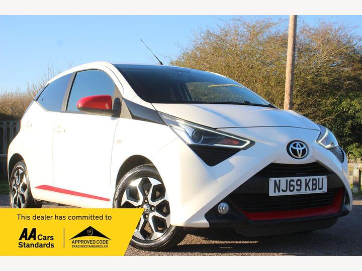 Toyota AYGO 1.0 VVT-i X-trend Euro 6 5dr