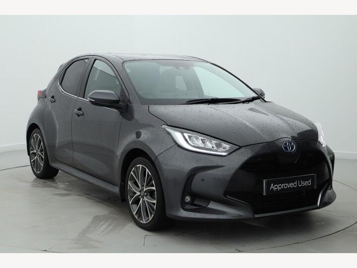 Toyota Yaris 1.5 VVT-h Excel E-CVT Euro 6 (s/s) 5dr Toyota Yaris 1.5 VVT-h Excel E-CVT Euro 6 (s/s) 5dr