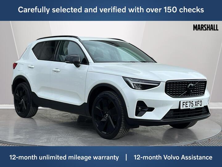 Volvo XC40 2.0 B3 MHEV Plus Black Edition DCT Auto Euro 6 (s/s) 5dr