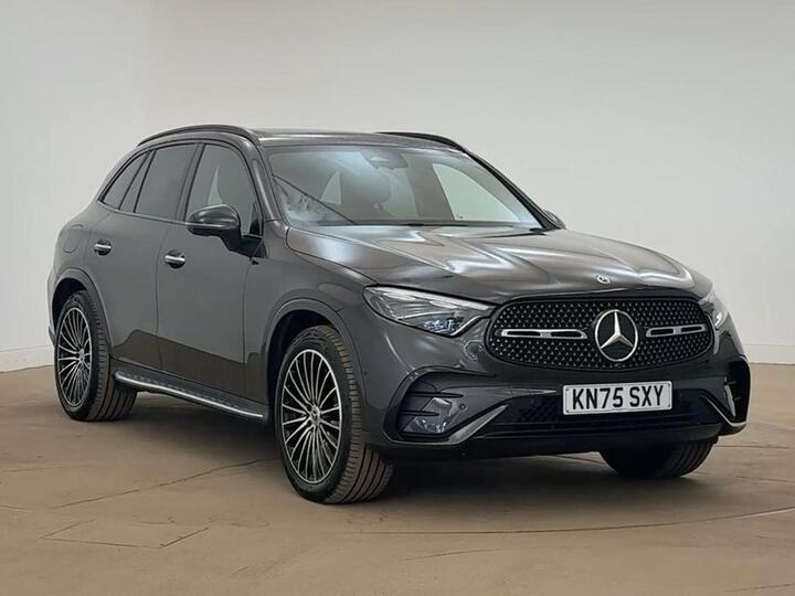Mercedes-Benz GLC 2.0 GLC300dh MHEV AMG Line (Premium Plus) G-Tronic+ 4MATIC Euro 6 (s/s) 5dr Mercedes-Benz GLC 2.0 GLC300dh MHEV AMG Line (Premium Plus) G-Tronic+ 4MATIC Euro 6 (s/s) 5dr