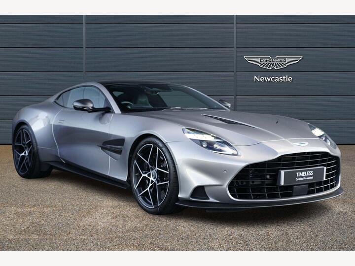 Aston Martin Vanquish 5.2 V12 BiTurbo Auto Euro 6 (s/s) 2dr Aston Martin Vanquish 5.2 V12 BiTurbo Auto Euro 6 (s/s) 2dr