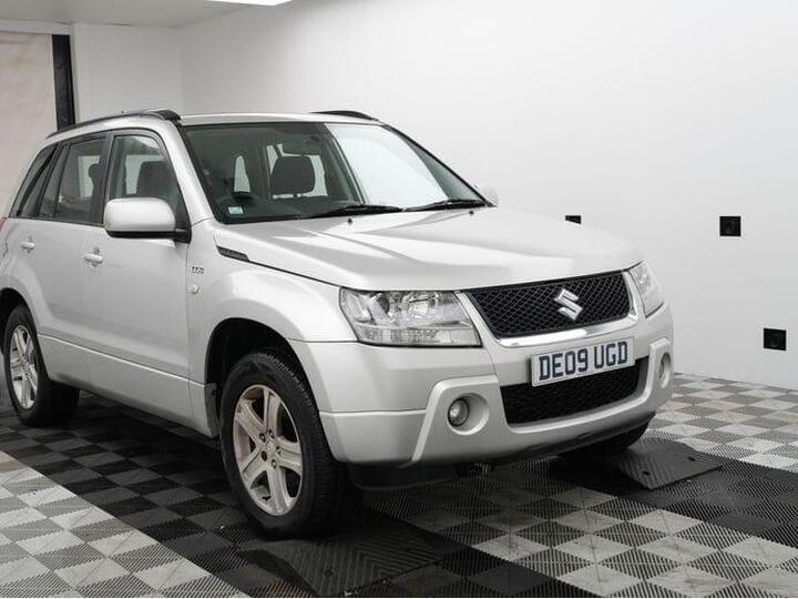 Suzuki Grand Vitara 1.9 DDiS 4WD Euro 4 5dr Suzuki Grand Vitara 1.9 DDiS 4WD Euro 4 5dr