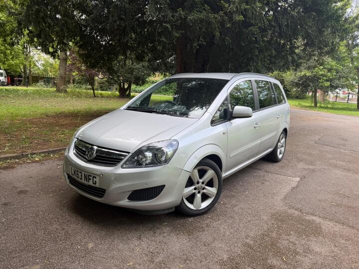 Vauxhall Zafira 1.6 16V Exclusiv Euro 5 5dr