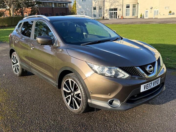 Nissan QASHQAI 1.6 DIG-T Tekna 2WD Euro 6 (s/s) 5dr