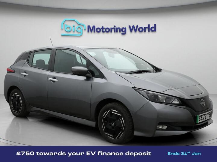 Nissan Leaf 39kWh Acenta Auto 5dr