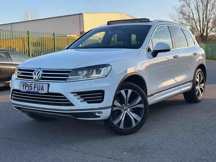 Volkswagen Touareg 3.0 TDI V6 BlueMotion Tech R-Line Tiptronic 4WD Euro 6 (s/s) 5dr