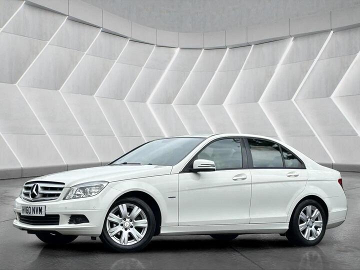Mercedes-Benz C Class 1.8 C180 BlueEfficiency Executive SE Auto Euro 5 4dr