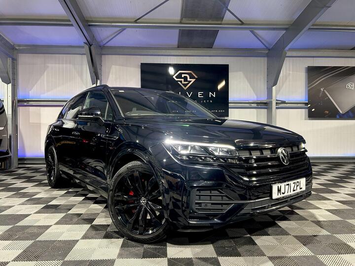 Volkswagen Touareg 3.0 TDI V6 Black Edition Tiptronic 4Motion Euro 6 (s/s) 5dr