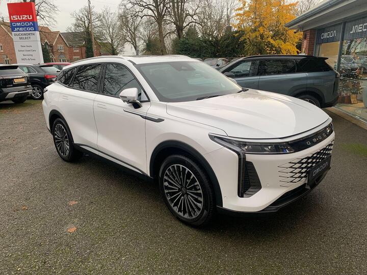 Omoda OMODA 9 1.5T SHS 34.46kWh Noble DHT3 4WD Euro 6 (s/s) 5dr