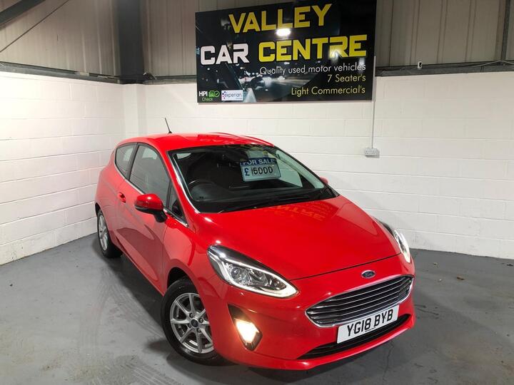 Ford Fiesta 1.0T EcoBoost Zetec Euro 6 (s/s) 3dr Ford Fiesta 1.0T EcoBoost Zetec Euro 6 (s/s) 3dr
