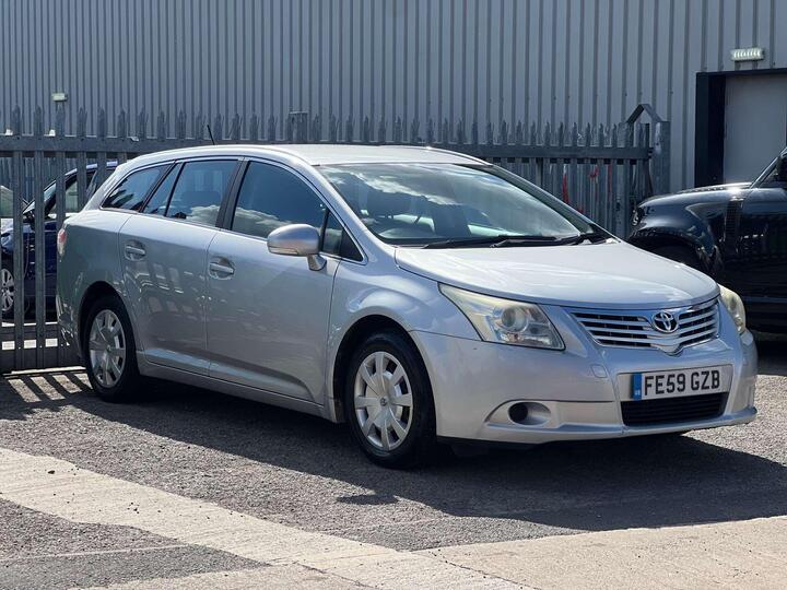 Toyota AVENSIS 2.0 D-4D T2 Tourer Euro 4 5dr