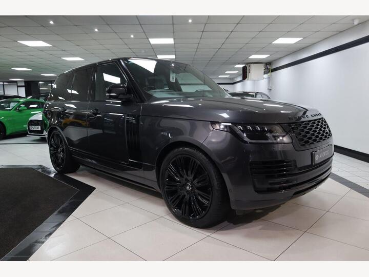 Land Rover RANGE ROVER 4.4 SD V8 Autobiography Auto 4WD Euro 6 (s/s) 5dr Land Rover RANGE ROVER 4.4 SD V8 Autobiography Auto 4WD Euro 6 (s/s) 5dr