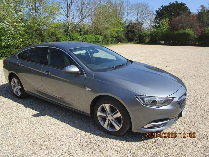 Vauxhall Insignia 1.6 Turbo D EcoTEC BlueInjection SRi Nav Grand Sport Euro 6 (s/s) 5dr