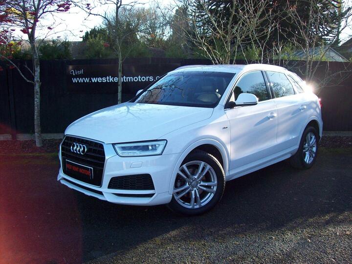 Audi Q3 1.4 TFSI CoD S Line Edition S Tronic Euro 6 (s/s) 5dr