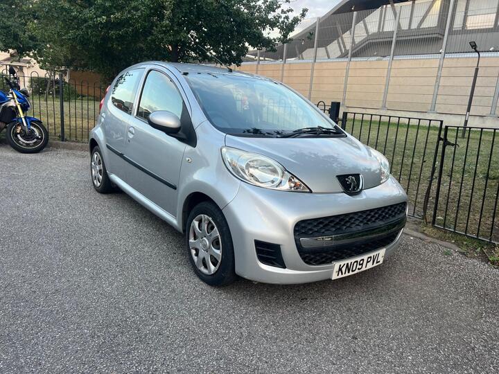 Peugeot 107 1.0 12V Urban Euro 4 5dr