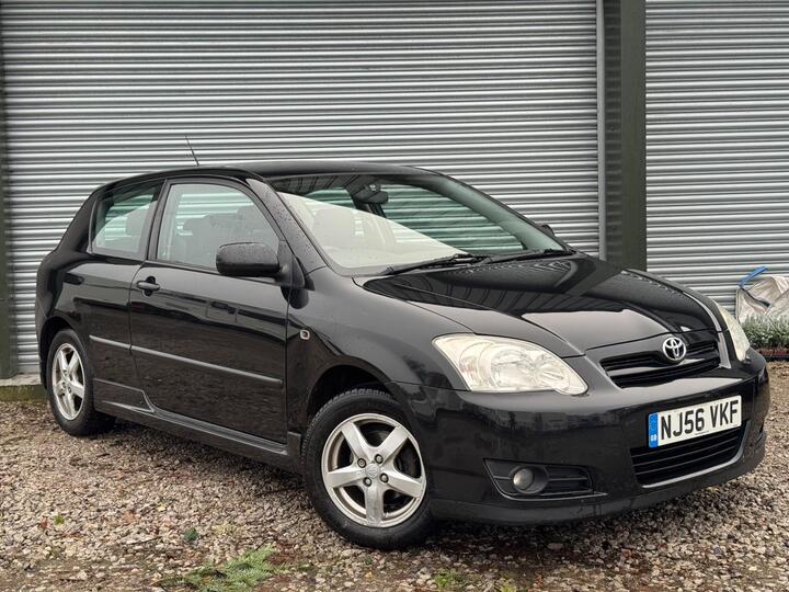 Toyota Corolla 1.4 VVT-i Colour Collection 3dr Toyota Corolla 1.4 VVT-i Colour Collection 3dr