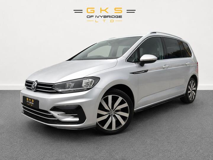Volkswagen TOURAN 1.5 TSI EVO R-Line DSG Euro 6 (s/s) 5dr