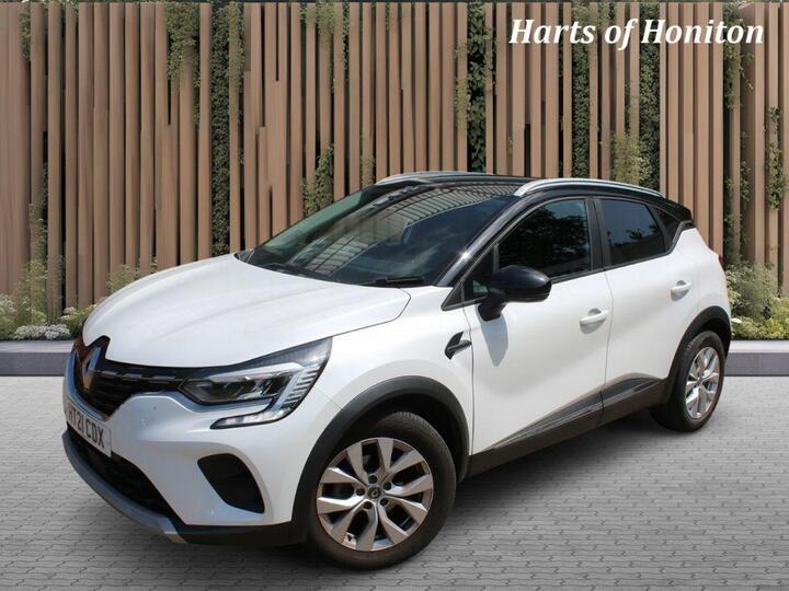 Renault Captur 1.3 TCe Iconic Euro 6 (s/s) 5dr Renault Captur 1.3 TCe Iconic Euro 6 (s/s) 5dr