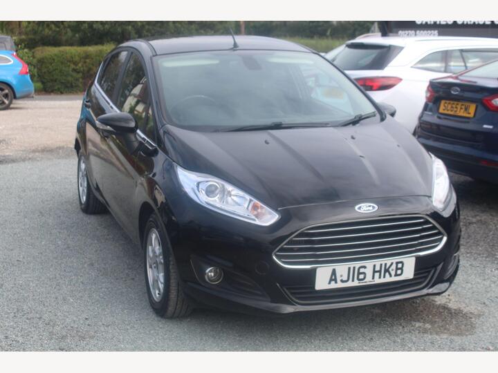 Ford Fiesta 1.5 TDCi ECOnetic Titanium Euro 6 (s/s) 5dr