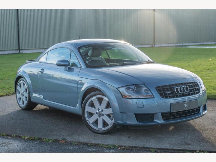 Audi TT 3.2 V6 DSG Quattro 2dr