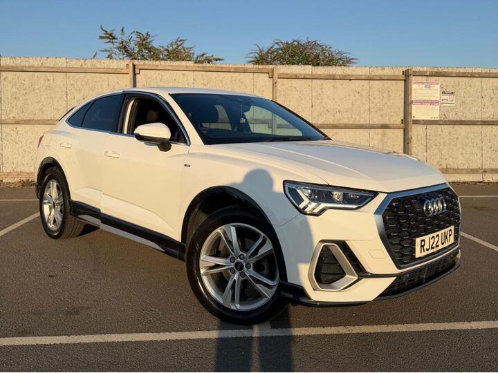 Audi Q3 1.5 TFSI CoD 35 S Line Sportback S Tronic Euro 6 (s/s) 5dr