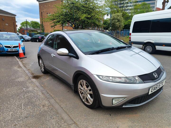 Honda Civic 1.8 I-VTEC ES 5dr
