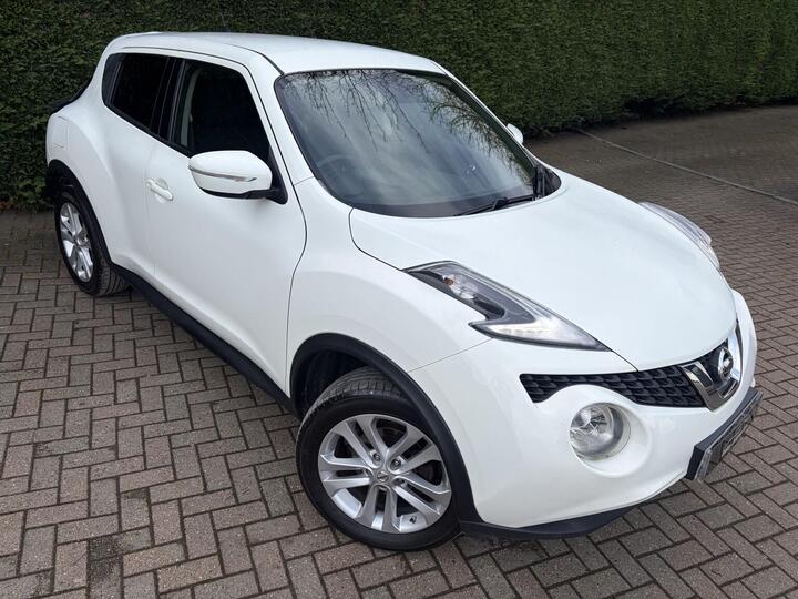 Nissan JUKE 1.5 DCi Acenta Euro 6 (s/s) 5dr Nissan JUKE 1.5 DCi Acenta Euro 6 (s/s) 5dr