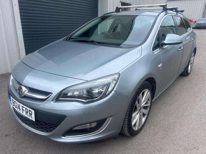Vauxhall Astra 2.0 CDTi SRi Sports Tourer Euro 5 (s/s) 5dr