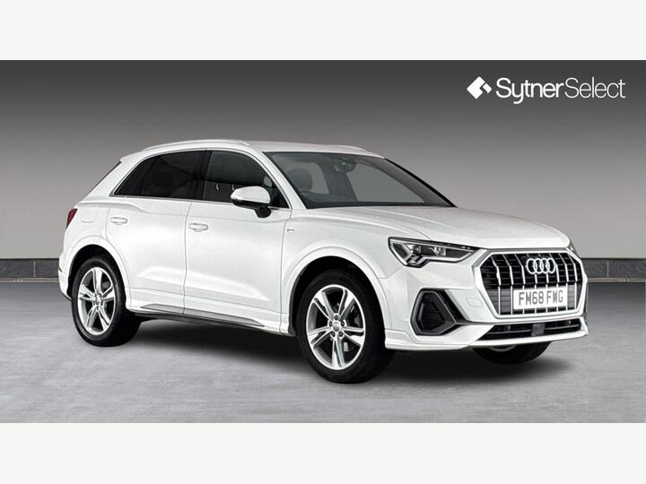 Audi Q3 1.5 TFSI CoD 35 S Line S Tronic Euro 6 (s/s) 5dr