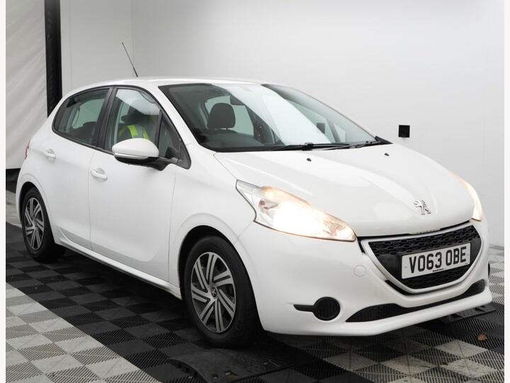 Peugeot 208 1.2 VTi Access+ Euro 5 5dr