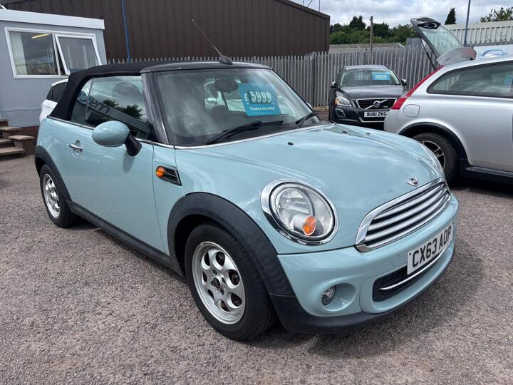 MINI Convertible 1.6 Cooper Euro 6 (s/s) 2dr