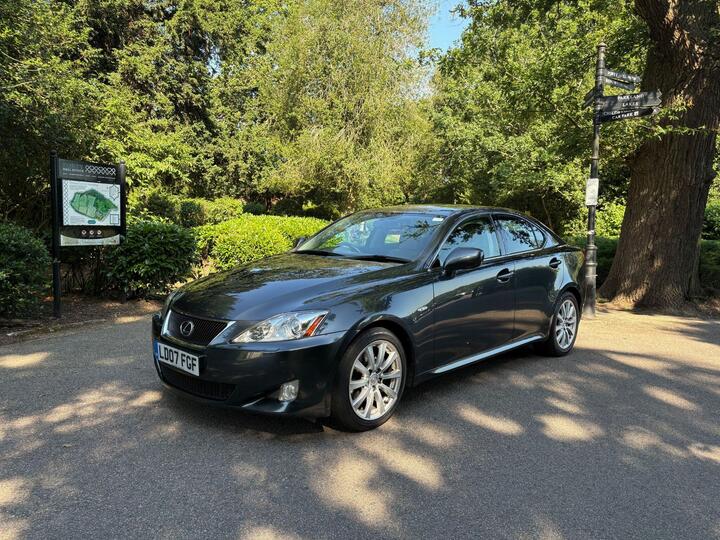 Lexus IS 2.5 250 SE-L 4dr